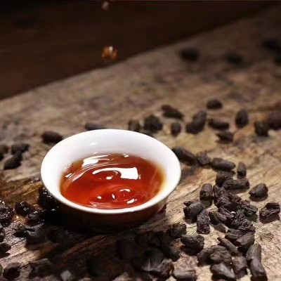 云南古树普洱熟茶碎银子茶叶糯米香十年熟普茶化石 罐装500克批发图4