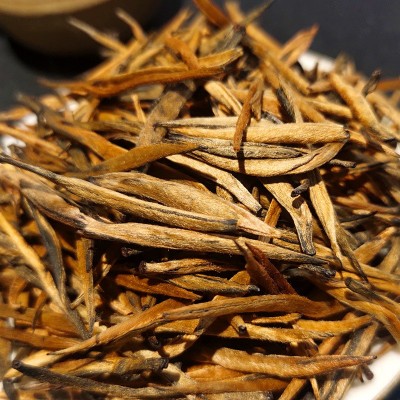 云南凤庆滇红茶 蜜香大金针 浓香型金芽工夫红茶500g/袋 红茶图3