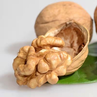 开口多口味熟核桃批发代发500g 奶香草本五香核桃坚果纸皮熟核桃图4