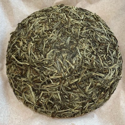 2015福鼎老白茶白毫银针饼300克高山日晒白茶饼茶叶批发图4