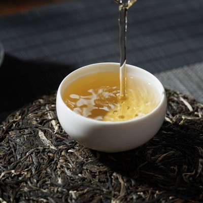 哲思号倚邦普洱茶生茶饼200克易武古树茶叶弯弓落水洞天门山曼松图2