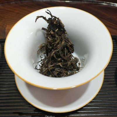 源头厂货勐海老茶 云南七子饼陈香生茶357克年货茶礼贴牌定制生茶图3