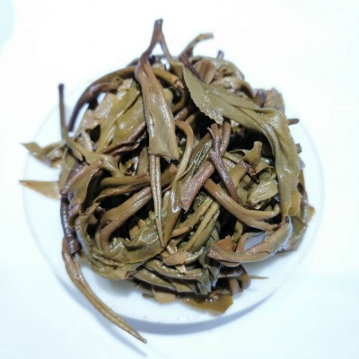 厂家批发云南普洱茶早春老树手工茶勐海8克散装茶 生茶龙珠图3