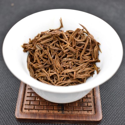 花蜜香春茶金骏眉黄芽桂圆香蜜香红茶500g装芽中芽统芽金骏眉散茶图3