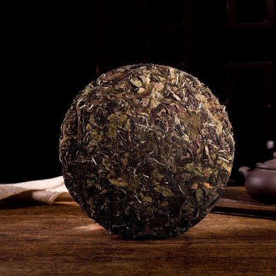 猪年纪念版茶饼阳春白雪老白茶新品贵州茶福鼎白茶357克礼盒批发图2