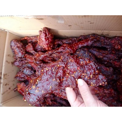 厂家批发大块肉赶集跑江湖地摊小块肉麻辣五香牛肉风味休闲零食货图4