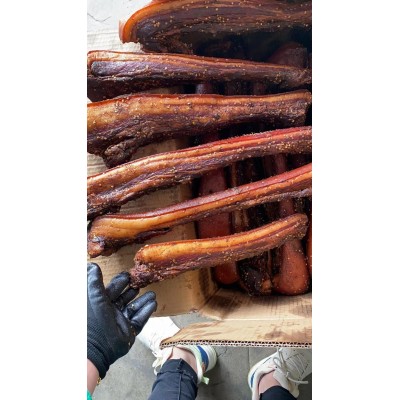 四川腊肉麻辣柴火五花烟熏三线腊肉批发地摊跑江湖二刀腊肉年货图4