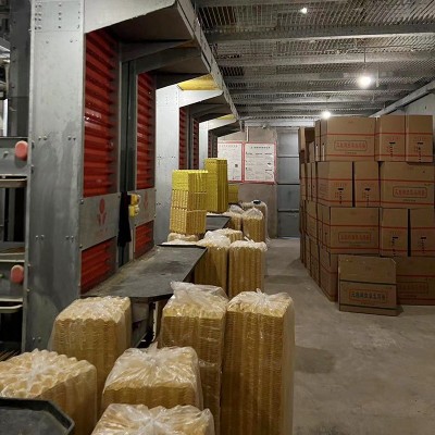 农家新鲜绿壳鸡蛋 散养土鸡谷物蛋 现捡现发当季食用蛋整箱批发图3
