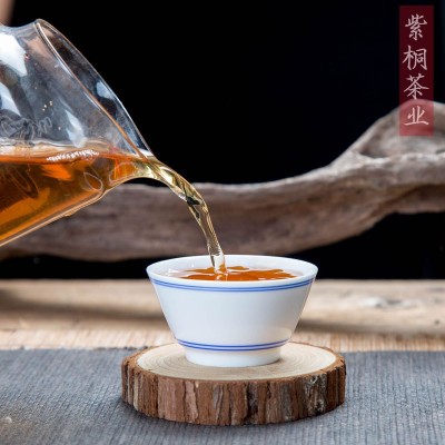 武夷山桐木关批发高山野茶正山小种古树花蜜香红茶散装金骏眉茶叶图2