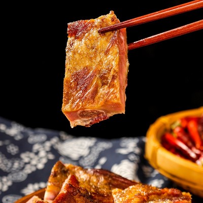 重庆四川腊排骨特产黑土猪烟熏腊肉腊肠批发农家自制烟熏腊排骨图3