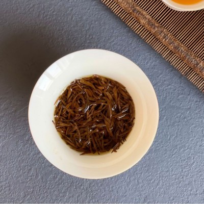 金骏眉茶叶芽中芽金骏眉红茶茶叶批发散装黄芽金俊眉红茶武夷山茶图4