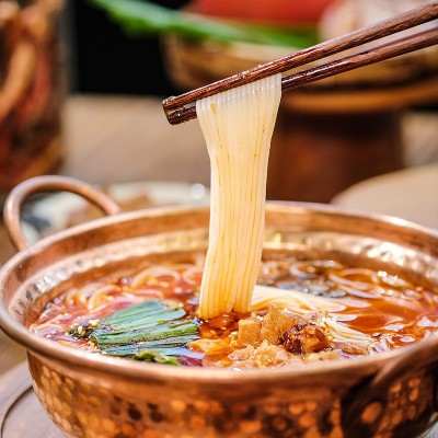 德和玉溪酸菜焖肉小锅米线372g云南特产小吃方便速食米线米粉图2
