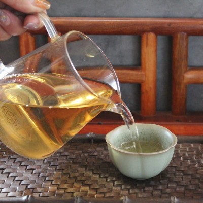 加工定制茶叶批发普洱茶生茶品藏毛尖过节送礼200g精装普洱生沱茶图4