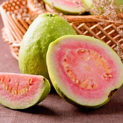 广东胭脂红心芭乐红心番石榴软糯新鲜水果红心芭乐一件代发图2