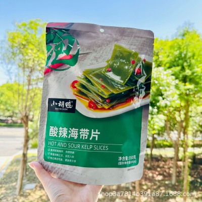 包邮小胡鸭柠檬无骨鸡爪180g大包香辣味无骨鸭掌卤味山M同款零食图2