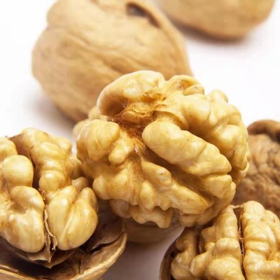 炒核桃奶香椒盐薄皮新疆纸皮核桃 送夹子 新货坚果零食批发熟核桃图3