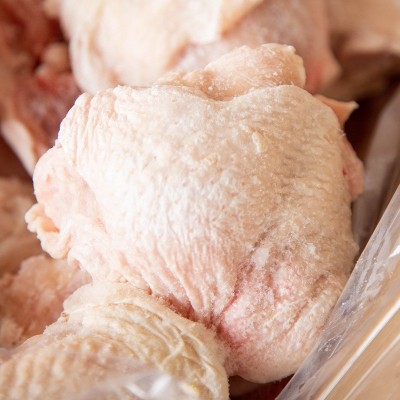 带骨上腿肉单冻冷冻新鲜带皮鸡腿肉排毛毛肉卤味烧烤油炸商用鸡肉图2