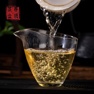 云南普洱茶批发2024年曼松生普散茶厂家直发散装大叶种晒青普洱茶图4