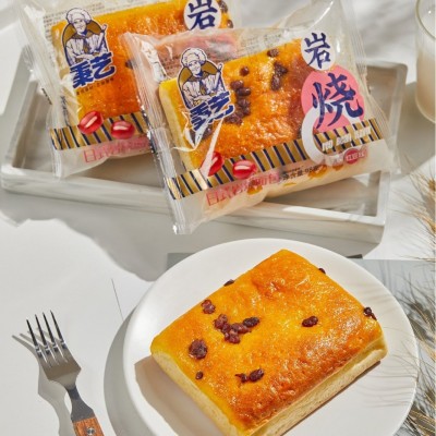 办公室休闲零食早餐糕点点心代餐零食散装整箱批发网红学生包吐司