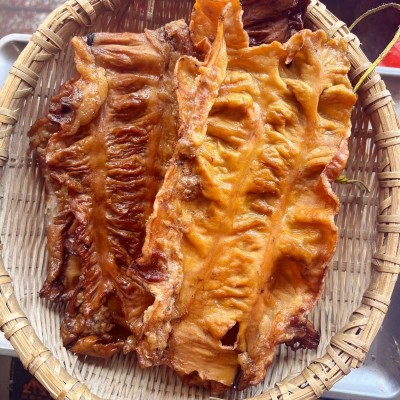 腊肥肠头农家传统优选柴火烟熏四溢腊肠头美味腊肥肠片肠腊肠图4