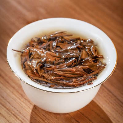 2015年福鼎白茶高山陈年老寿眉贡眉茶饼正宗福建老白茶350g批发图3